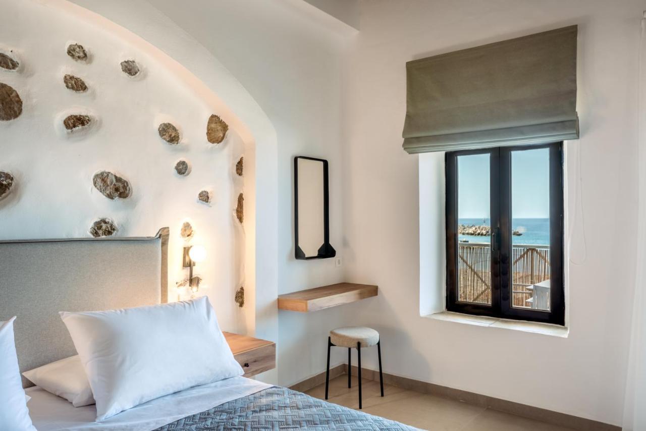 Superb Apartments Kriaras Sea View In Sfakia Khora Sfakion Exterior photo